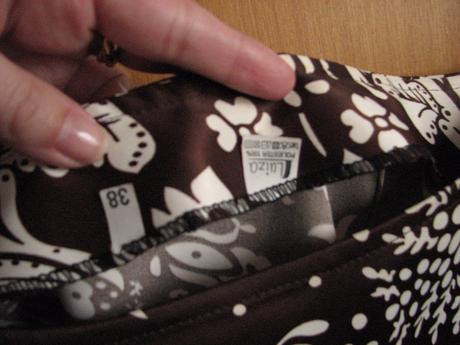 Príležitostná sukňa vzorovaná málo nosená, 36