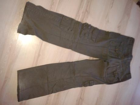 Rozlicne rifle rozlicne velkosti nech sa paci, 152