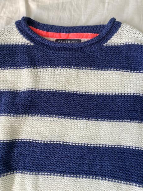 Svetrik, reserved,140