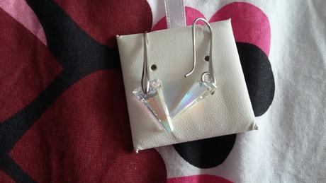 Náušnice swarovski strieborné trojuholniky, 