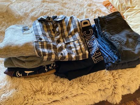 Balík 16ks chlapčenských veci 140/152, 140–152