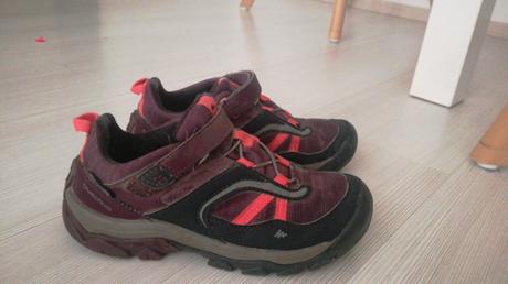 Topánky vodeodolné turistické, quechua,31