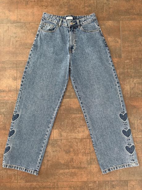 Rifle so srdieckami, primark,158