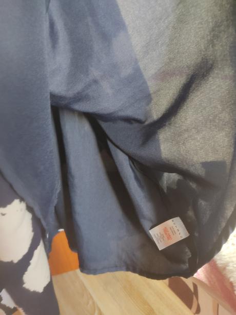 Šaty bodkované s ružou, nutmeg,134