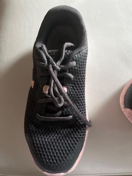 Tenisky 35,5, under armour,35