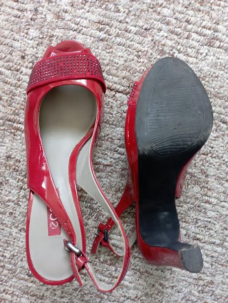 Lakované sandálky, ecco,37