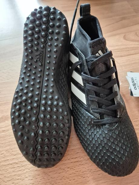 Turfy adidas, adidas,35