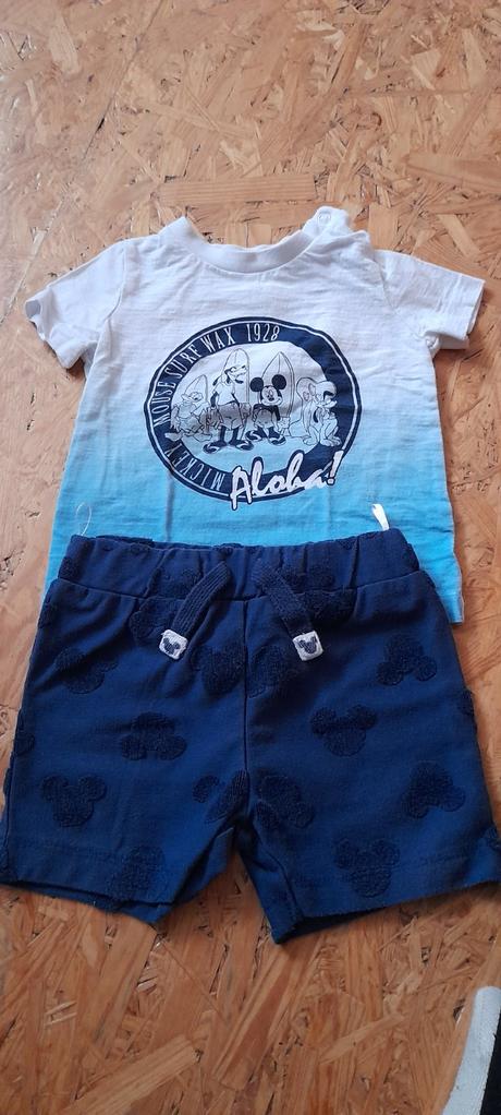 Tričko a kraťasy, c&a,80