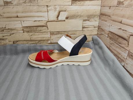 Rieker 42 - dámske sandále na platforme, rieker,42