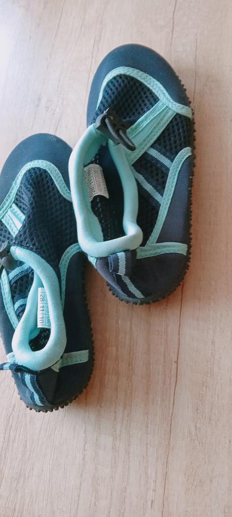 Topánočky do vodičky, 28