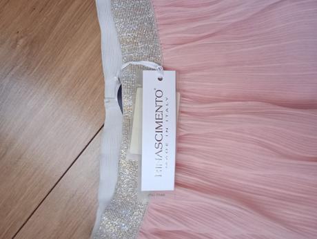 Značková krásna sukňa, xs