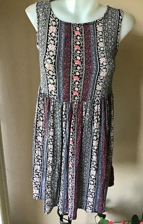 Šaty či top /78a, new look,s