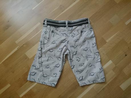 Kratke nohavice, aeropostale,146