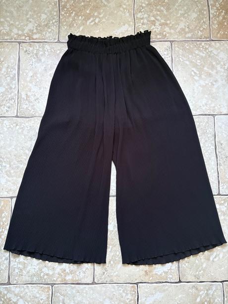 Plisované nohavice cropp, 36