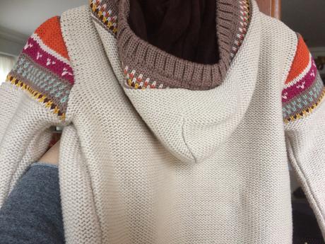 Zateplený svetrík, 74