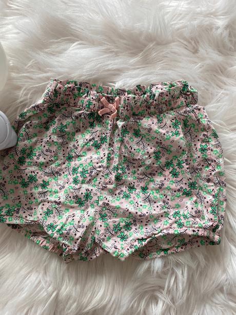 Kvetovane šortky, h&m,86