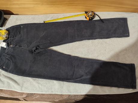 Mäkké pohodlne menchestrove nohavice v 152, h&m,152