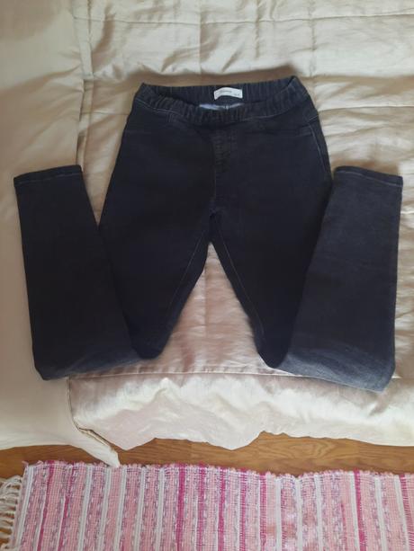 Dievčenské rifle, reserved,146