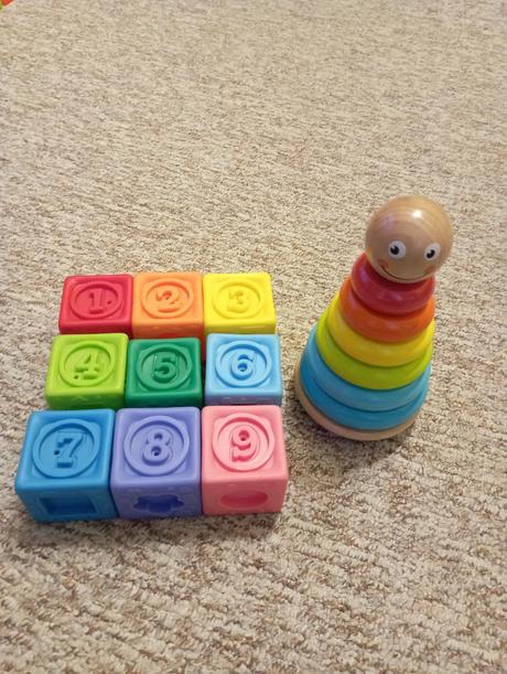 Hračky montessori, 