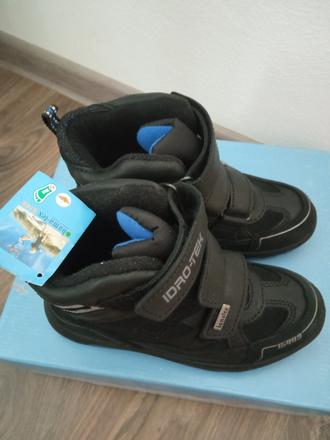 Nenosené chlapčenské zimné topánky, bama,33