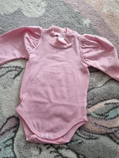 Bornie body a čelenka, 80