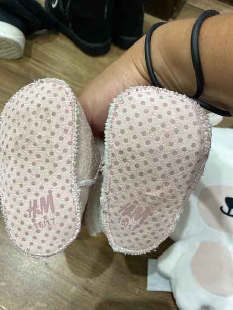 Kozusinove capačky h&m, h&m,<17