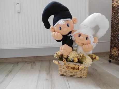 Škriatkovia na privítanie dekorácia ku vchodu, 