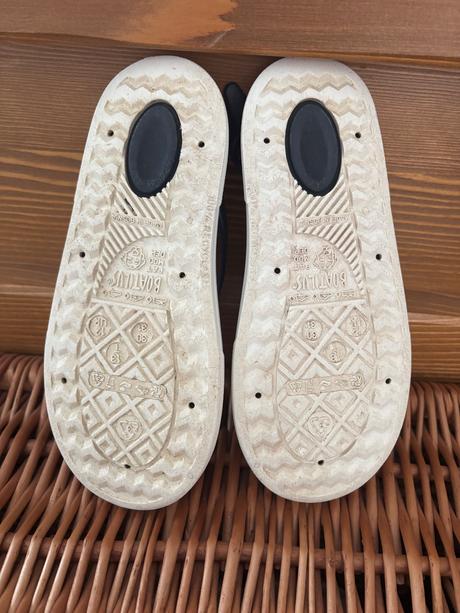 Sandálky boatilus, 30