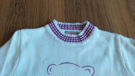 Príjemný teplý svetrík, 104