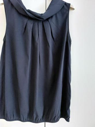 Sviatocná bluzka, 36