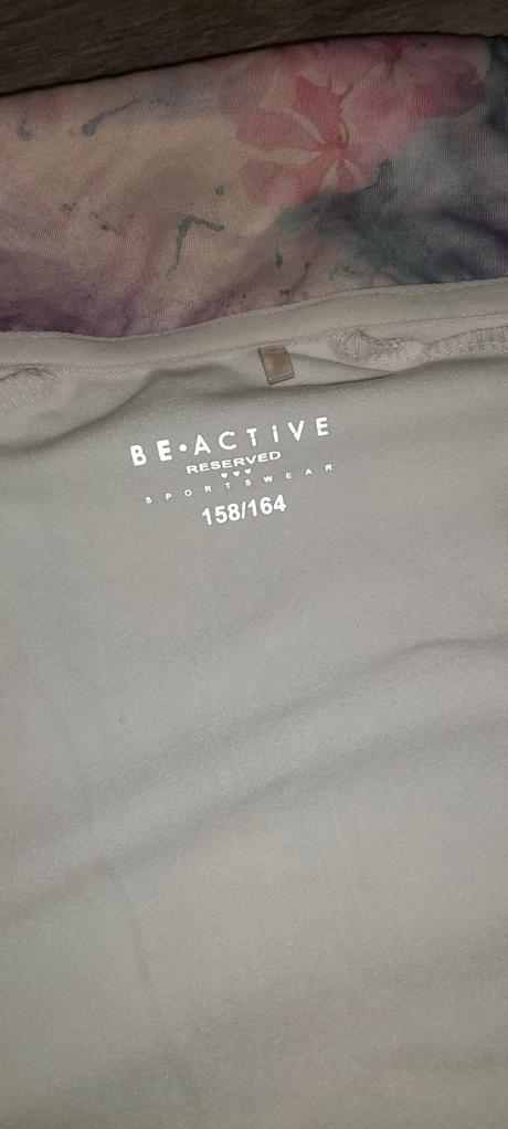 Krasna sportova farebna suprava, reserved,158