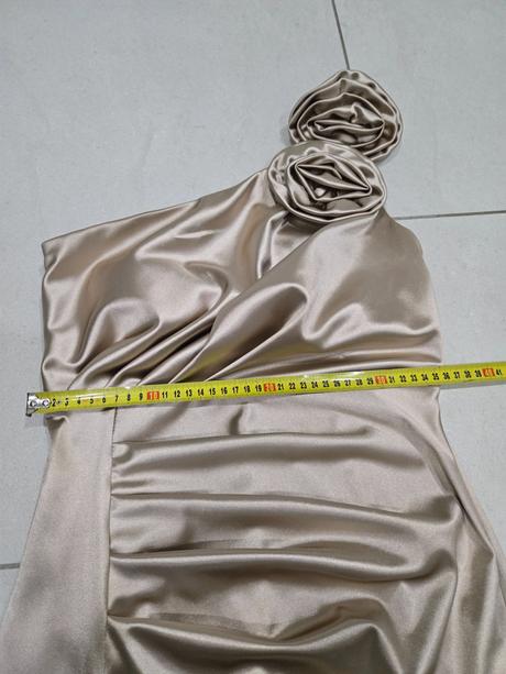 Spoločenské šaty v.m, m