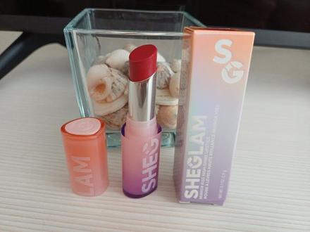 Rúž na pery sheglam, 