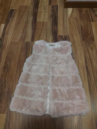 Kožušinová vesta, 116