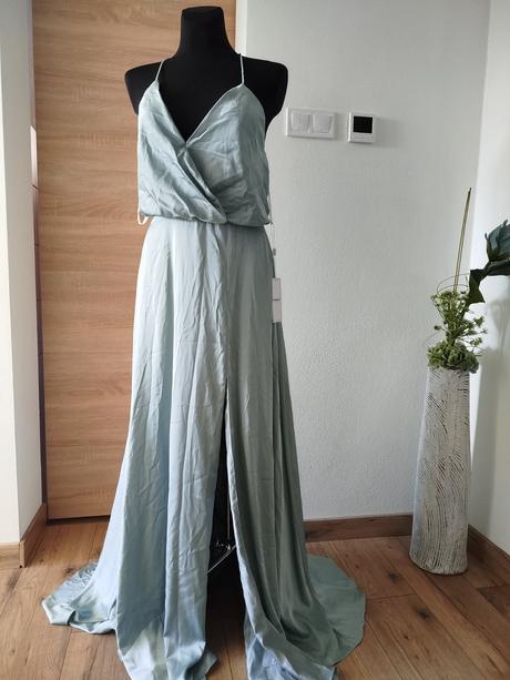 Spoločenské šaty, m