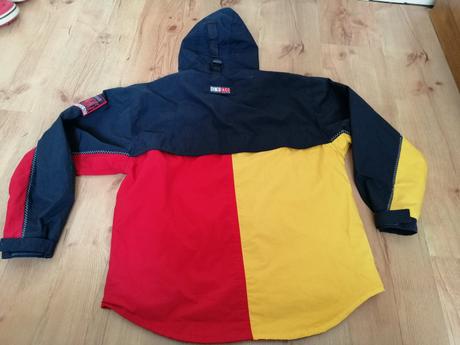 Farebná prechodná bunda, 164