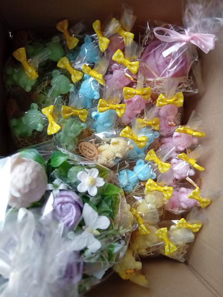 Darčeky do škôlky,školy k sviatku-mydielka mackov, 