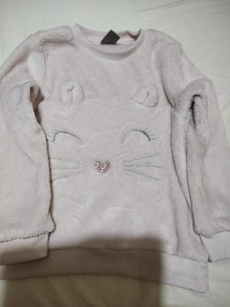 Plyšový pulóver, 116