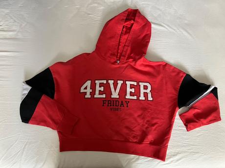 Crop top mikina, 146