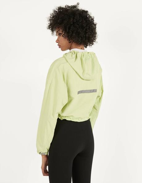 Skvelá reflexná bunda značky bershka, bershka,s