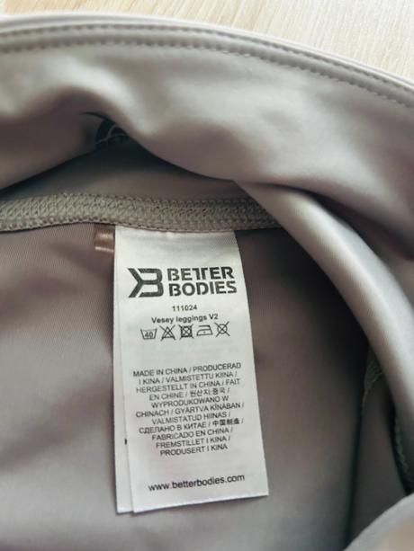 Skvelé legíny značky better bodies, pc 56 eur, m