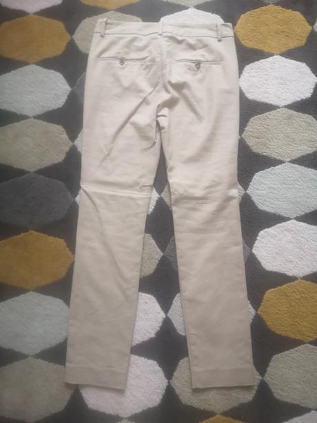 Zara bezove chinos nohavice, zara,34