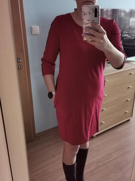 Šaty s vreckami, 40