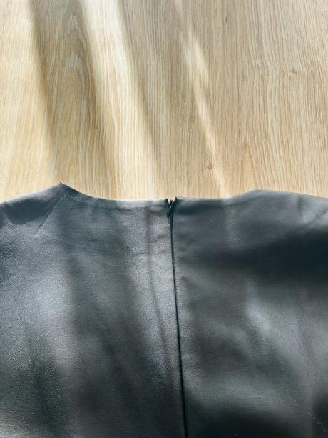 Skvelý koženkový overal značky mohito,pc 54,99 eur, mohito,s