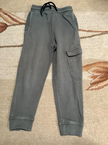 Teplaky next, next,122