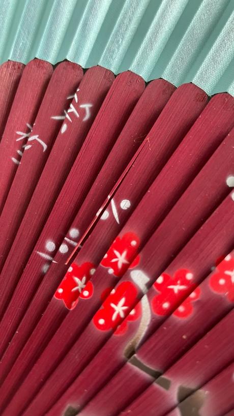 Červeno-hnedý s tyrkysovou látkou čínsky/japonský, 