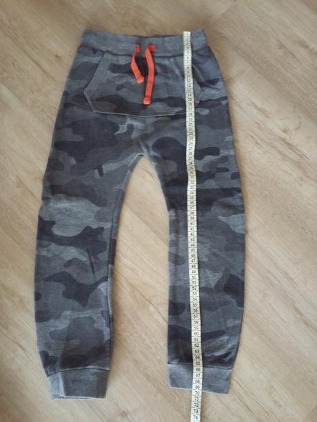 V top stave tepláky na vek 6-8 rokov, 116