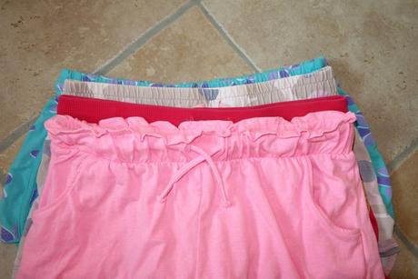 4x pekný stav, f&f,164