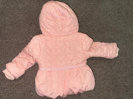 Zimna bunda, baby club,68