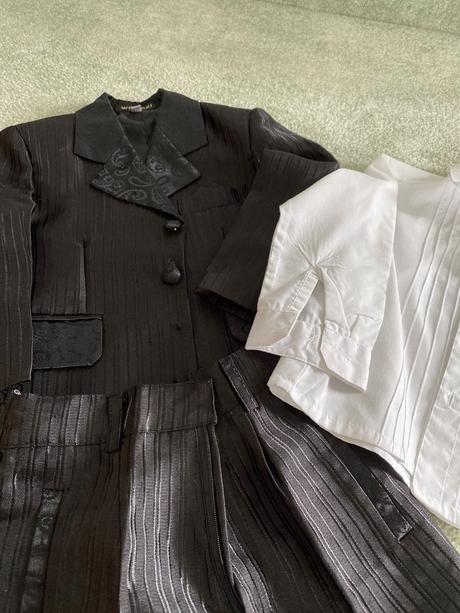 Chlapčenský oblek komplet, 110